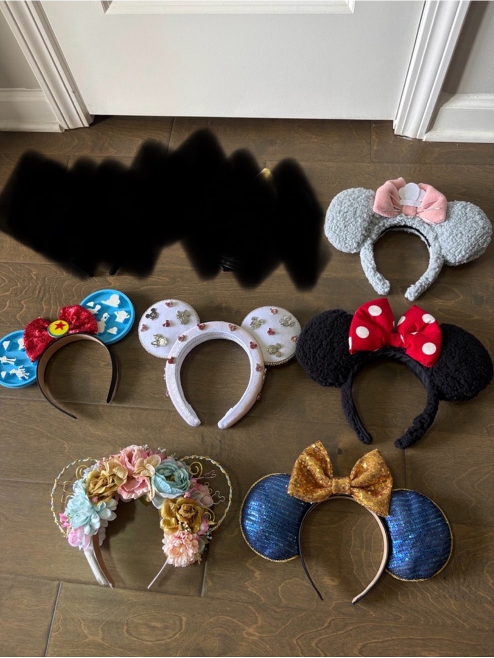 Assorted Decorative Minnie/Mickey Ears
